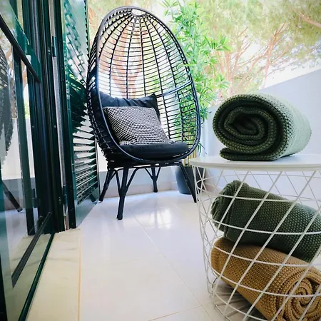 2 Bedroom With Pool - Na Casa De Pascal *