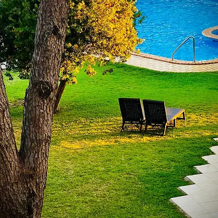 Apartment 2 Bedroom With Pool - Na Casa De Pascal *