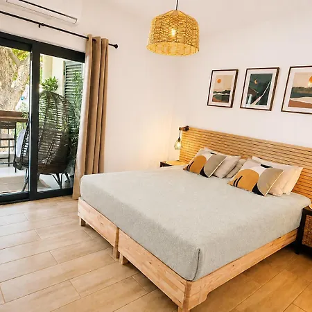 2 Bedroom With Pool - Na Casa De Pascal *